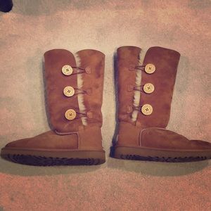 Bailey Button camel UGG